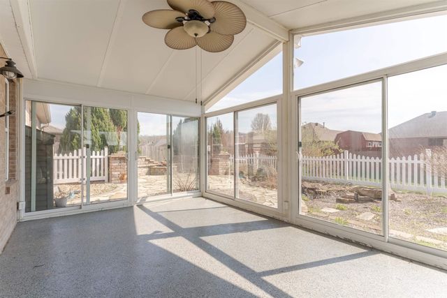 6281 Bryanna Court, Newburgh, IN 47630