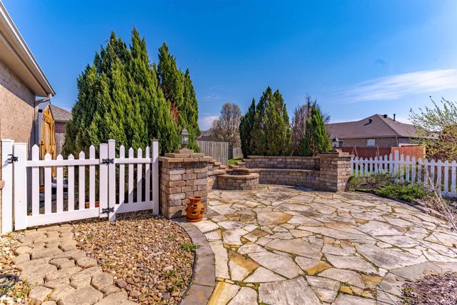 6281 Bryanna Court, Newburgh, IN 47630