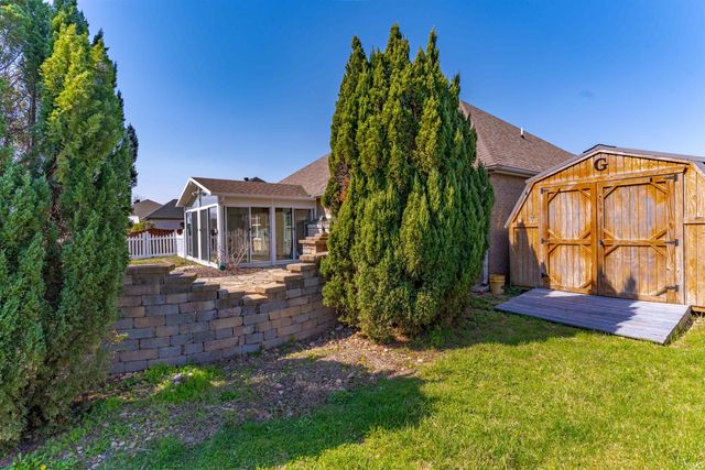 6281 Bryanna Court, Newburgh, IN 47630