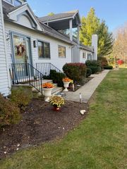 1 Pondview Dr C3, Pittsfield, MA 01201