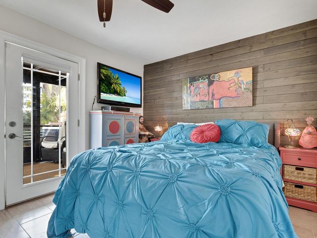 1737 BAY STREET, Sarasota, FL 34236