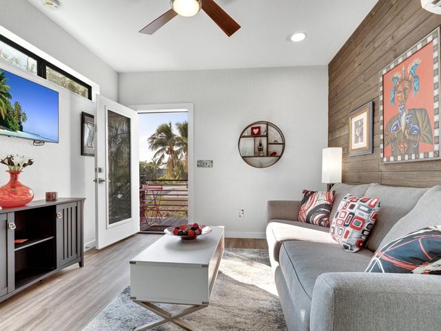 1737 BAY STREET, Sarasota, FL 34236