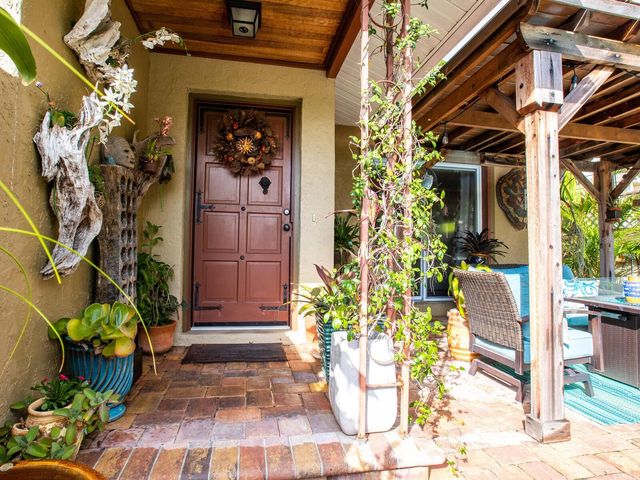 1737 BAY STREET, Sarasota, FL 34236