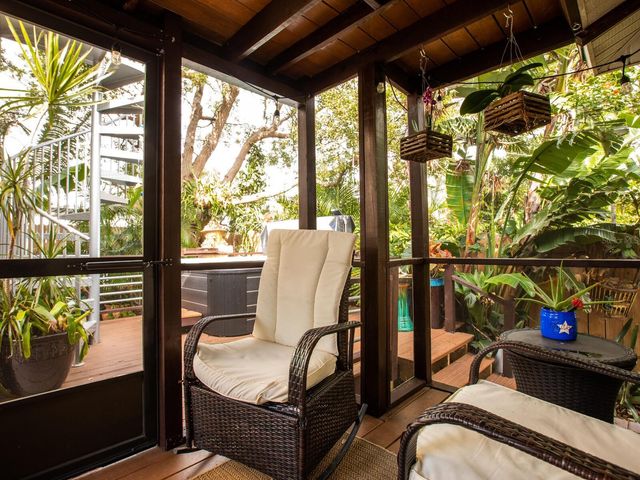 1737 BAY STREET, Sarasota, FL 34236