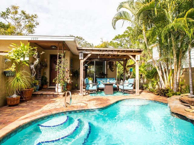 1737 BAY STREET, Sarasota, FL 34236