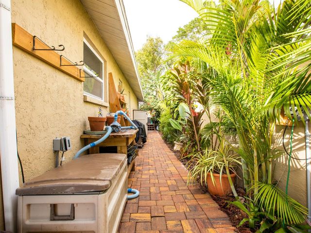 1737 BAY STREET, Sarasota, FL 34236