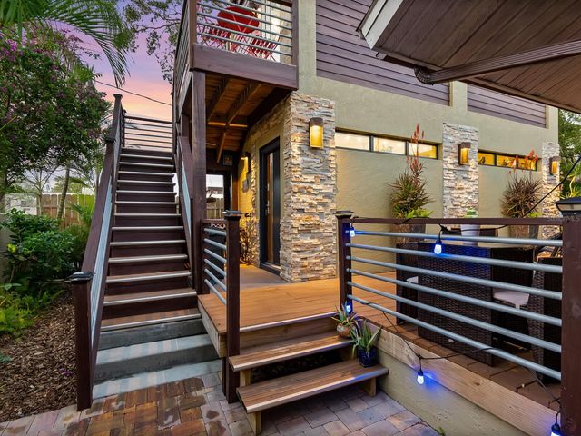 1737 BAY STREET, Sarasota, FL 34236