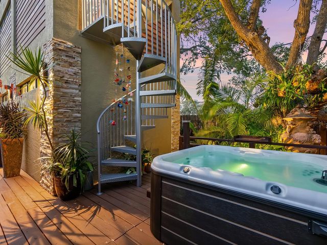 1737 BAY STREET, Sarasota, FL 34236