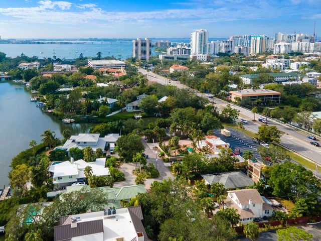 1737 BAY STREET, Sarasota, FL 34236