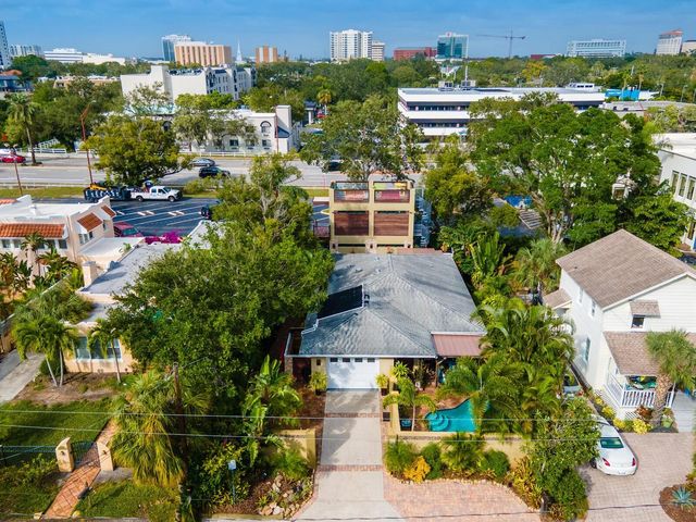1737 BAY STREET, Sarasota, FL 34236