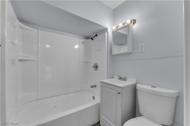 9903 Nicholas Avenue, Cleveland, OH 44102
