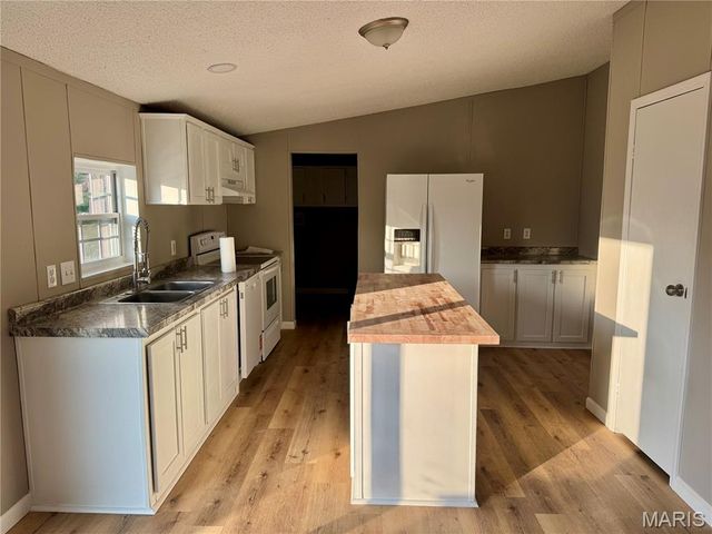 45 Shelter Drive, Troy, MO 63379