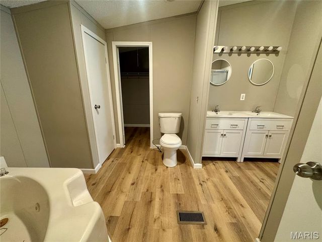 45 Shelter Drive, Troy, MO 63379