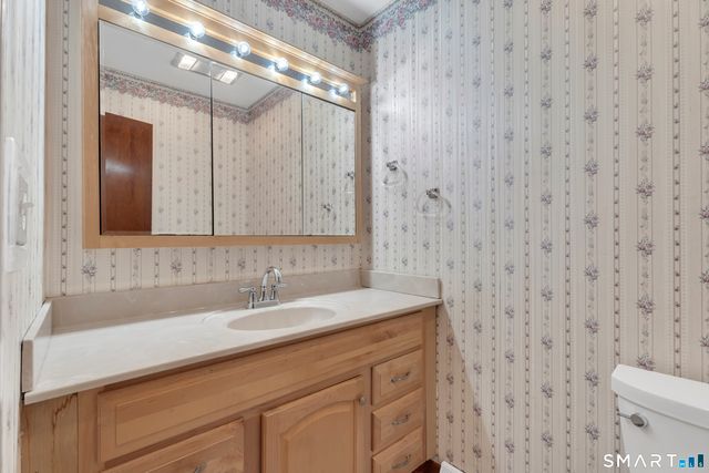 38 Roberts Road, Groton, CT 06340