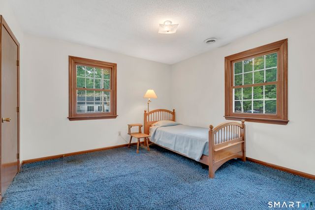 38 Roberts Road, Groton, CT 06340