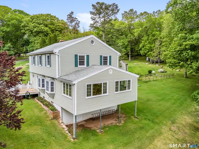 38 Roberts Road, Groton, CT 06340