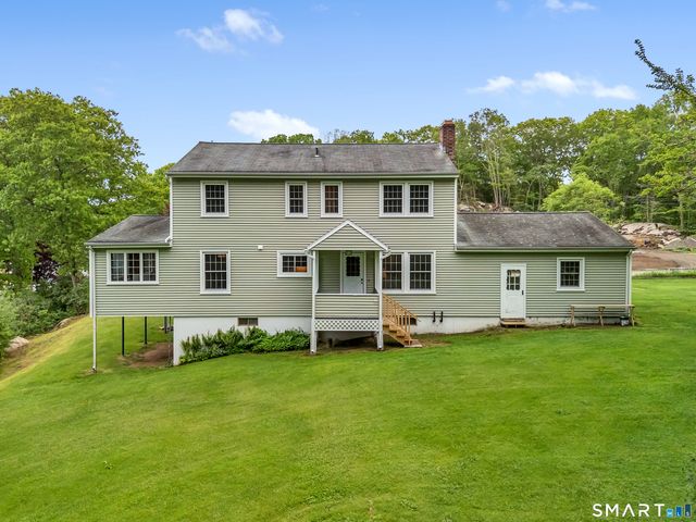 38 Roberts Road, Groton, CT 06340