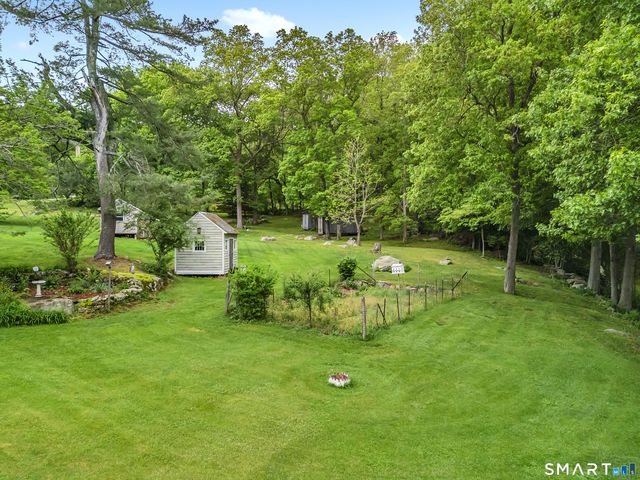 38 Roberts Road, Groton, CT 06340