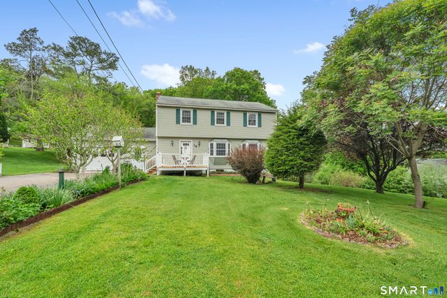 38 Roberts Road, Groton, CT 06340