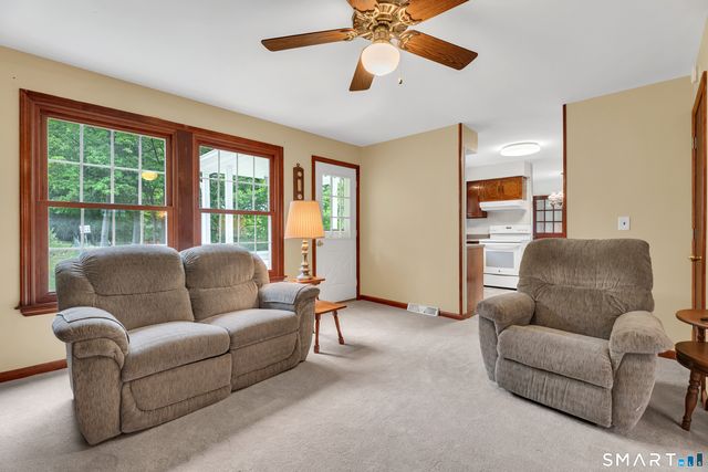 38 Roberts Road, Groton, CT 06340
