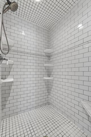 20 11th Avenue NW, Rochester, MN 55901