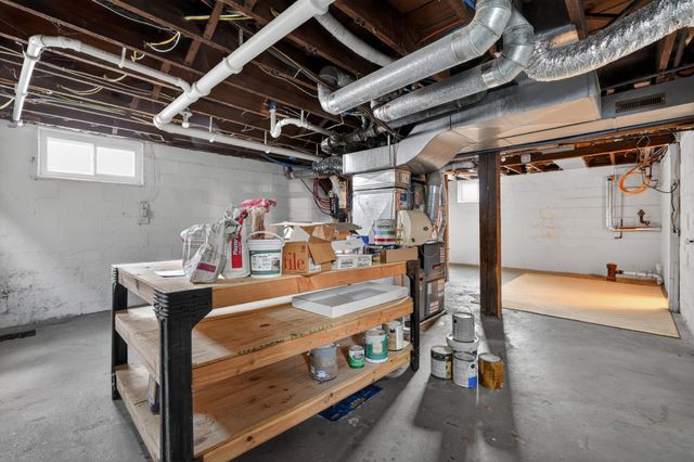 20 11th Avenue NW, Rochester, MN 55901