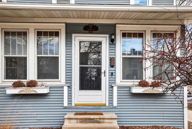 20 11th Avenue NW, Rochester, MN 55901