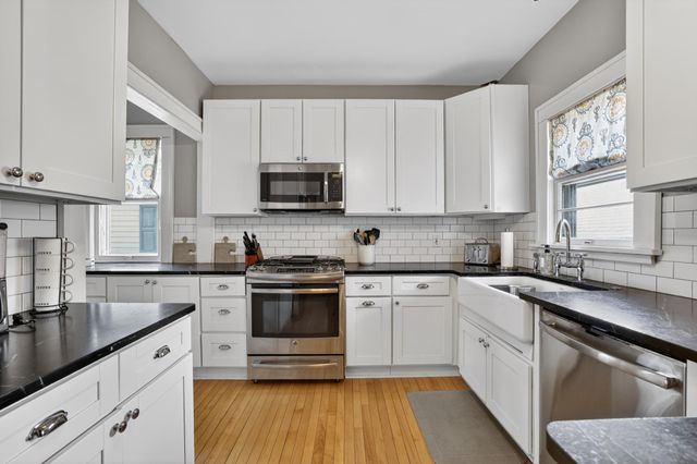 20 11th Avenue NW, Rochester, MN 55901