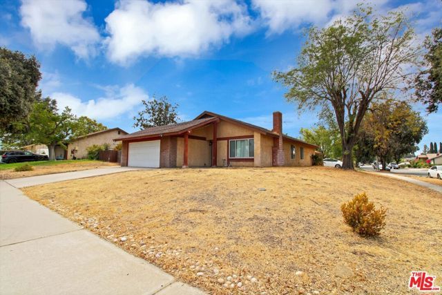 1104 E Pennsylvania Avenue, Redlands, CA 92374