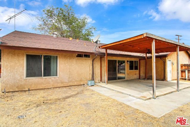1104 E Pennsylvania Avenue, Redlands, CA 92374