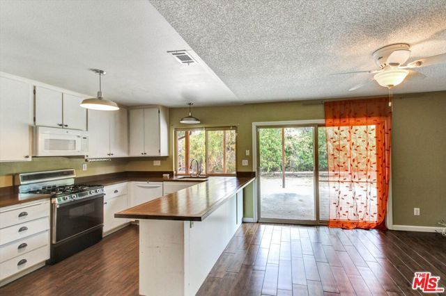1104 E Pennsylvania Avenue, Redlands, CA 92374