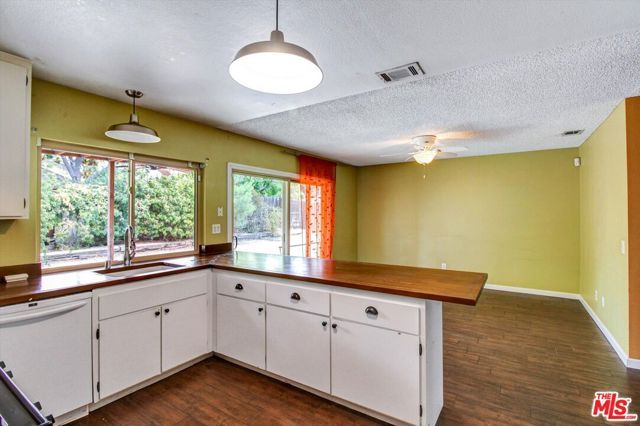 1104 E Pennsylvania Avenue, Redlands, CA 92374