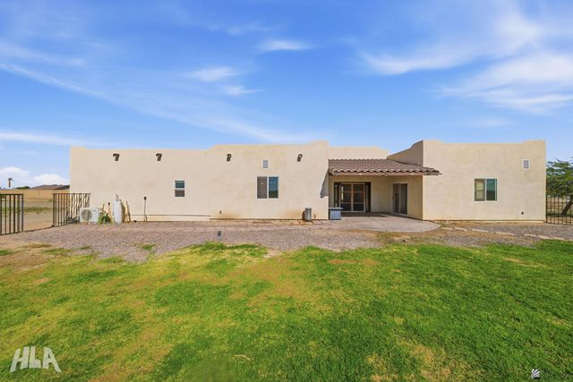 1693 W County 16 St, Yuma, AZ 85365