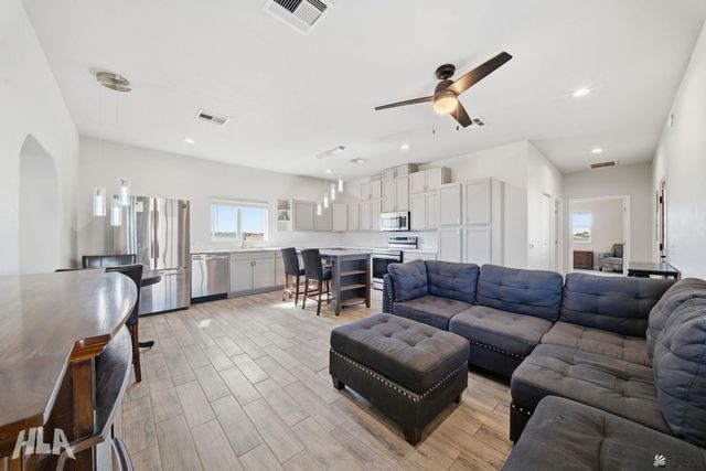 1693 W County 16 St, Yuma, AZ 85365