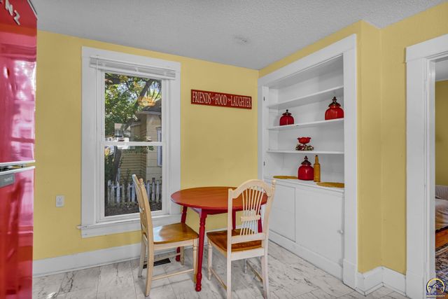 1508 SW High AVE, Topeka, KS 66604