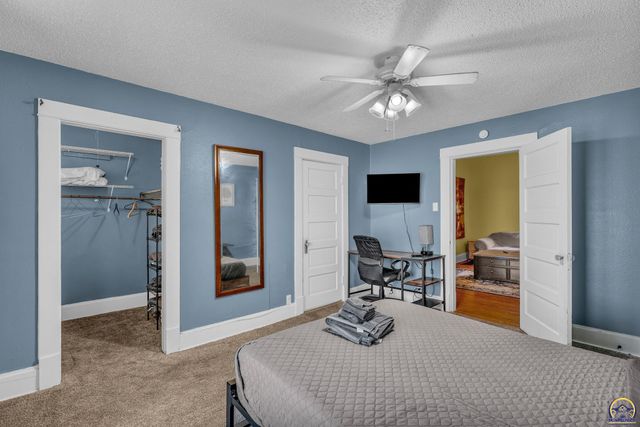 1508 SW High AVE, Topeka, KS 66604