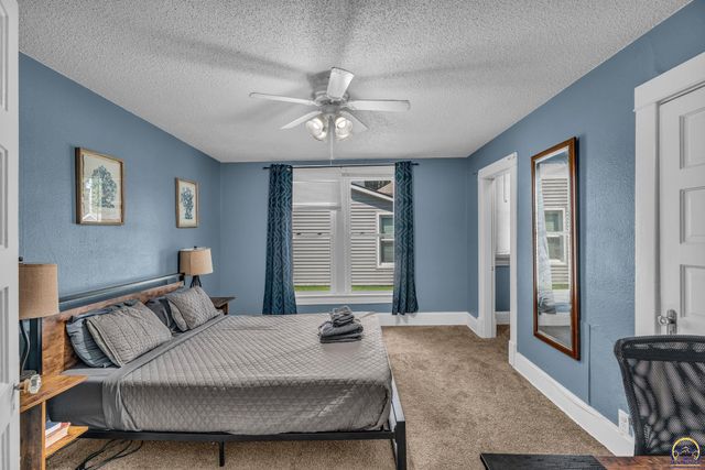 1508 SW High AVE, Topeka, KS 66604