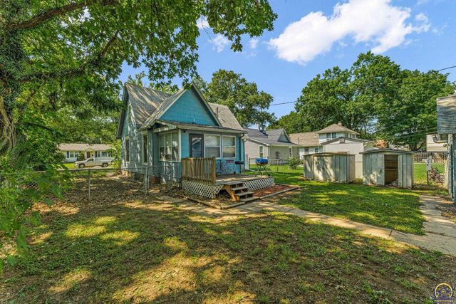 1508 SW High AVE, Topeka, KS 66604