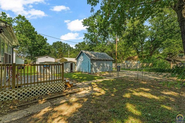1508 SW High AVE, Topeka, KS 66604