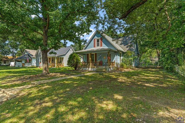 1508 SW High AVE, Topeka, KS 66604