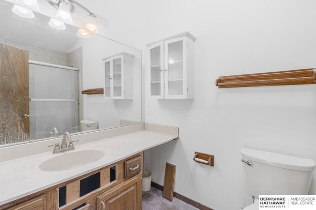 4205 McCarty Loup, Bellevue, NE 68123