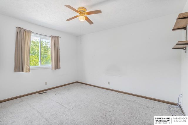4205 McCarty Loup, Bellevue, NE 68123