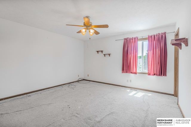 4205 McCarty Loup, Bellevue, NE 68123