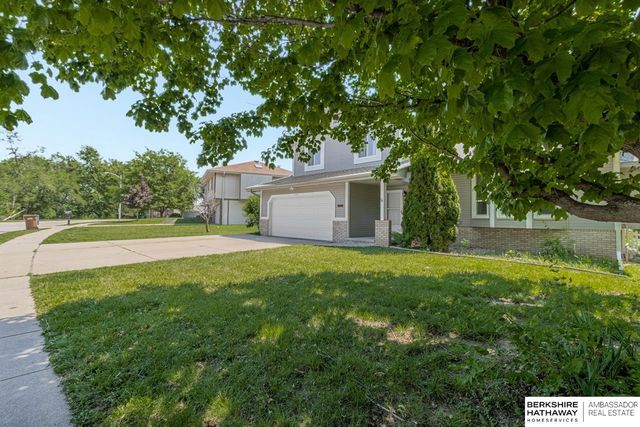 4205 McCarty Loup, Bellevue, NE 68123