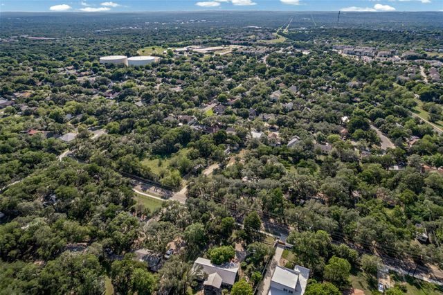 8802 Leo ST, Austin, TX 78745
