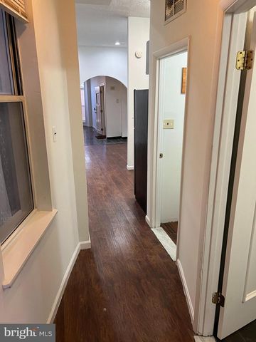 2213 BROOKFIELD AVE, Baltimore, MD 21217