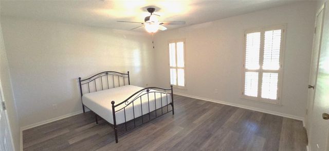 12814 Westhorpe Drive, Houston, TX 77077