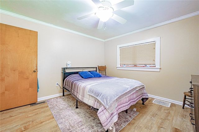 3886 Darlington Rd, Darlngtn Twp, PA 16115