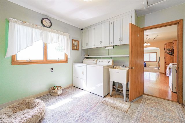 3886 Darlington Rd, Darlngtn Twp, PA 16115
