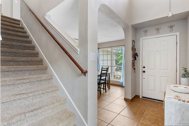 1214 Bobcat Pass, San Antonio, TX 78251